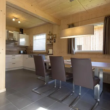 בקתה Chalet Chalet Murmeltier סנט לורנזן אוב מוראו